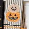 Gestreiftes Geschirrtuch Happy Halloween Kürbis -Halloween Geschaft halloween geschirrtuch happy halloween kuerbis halloween dishtowel happy halloween pumpkins halloween homeware 53110